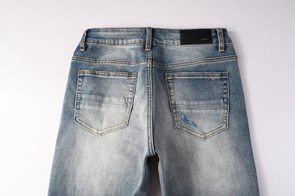 AMIRI Jeans A8926