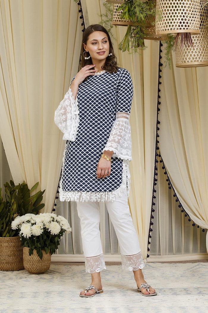 https://cdn.shopify.com/s/files/1/0088/4031/4931/files/ASPEN_KURTA_Navy.mp4?v=1586773244