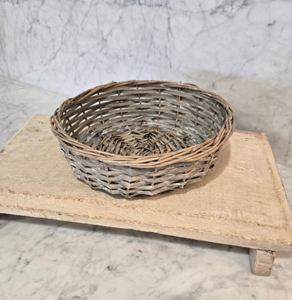 Breadbasket, Round