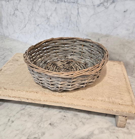 Breadbasket, Round
