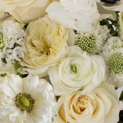 Cloud Dancer Flower Bouquet Stem - Image