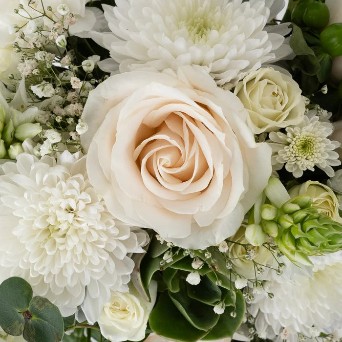 White Wedding Table Flower Bouquet Stem - Image
