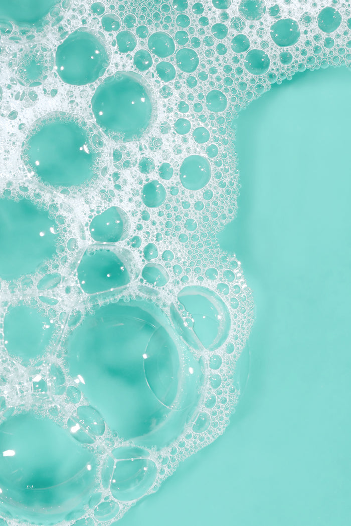 sudsy image of clean pet shampoo
