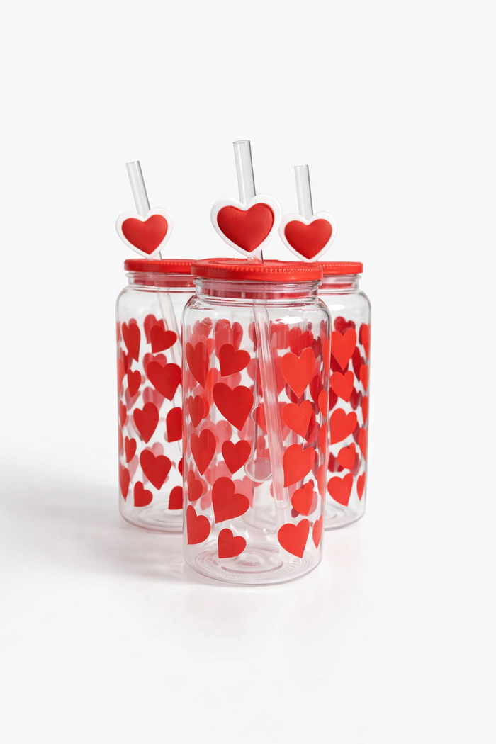 Heart Print Tumbler with Straw – Valentine’s Edition ❤️