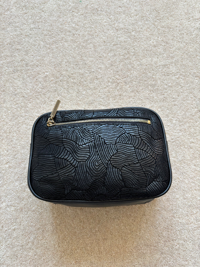 Italian Black Leather Patterned Camera Shoulder Bag