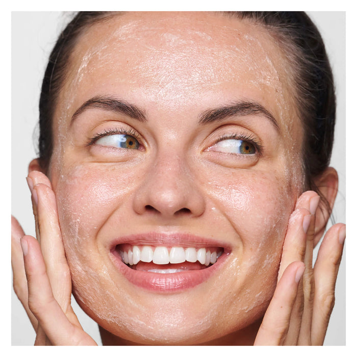 Mad Hippie MicroDermabrasion Facial Texture