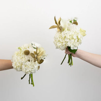Modern Holiday Glam Gold Bouquet Bar Flower Kit Vase - Image