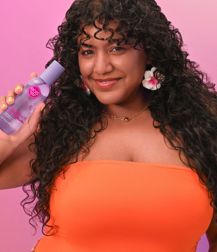 Toasted Marshmallow Body Mist Model Image