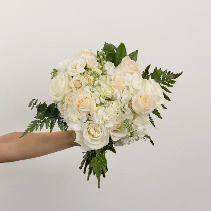 Farm To Table White Diy Flower Kit Vase - Image